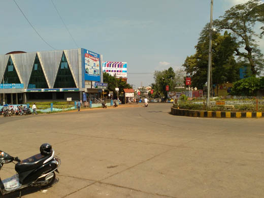 ’Bundh’ creates a lack of food for public 1
